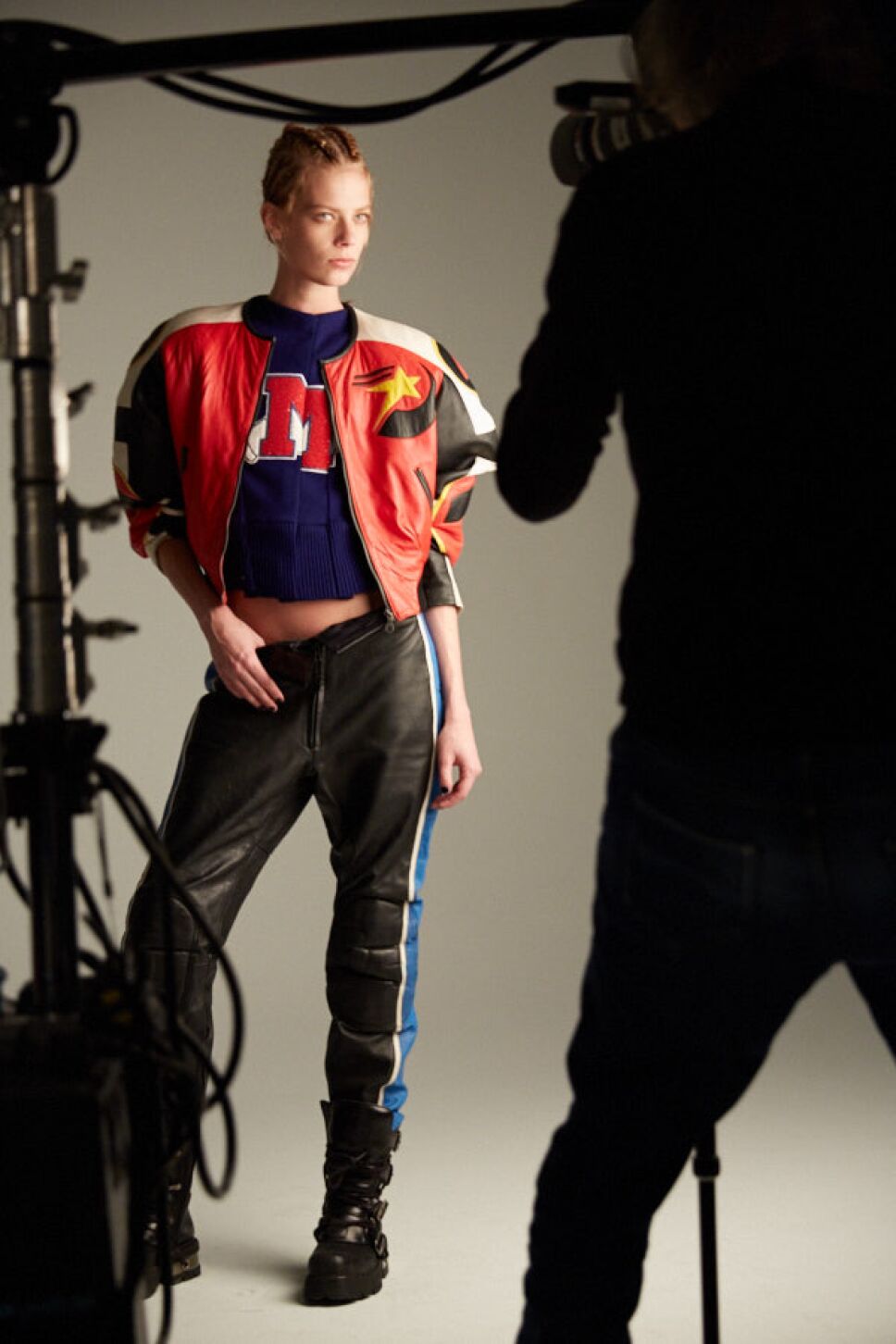 Garage Magazine súpermodelos se convierten en superheroínas