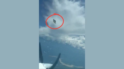 Piloto colombiano grab a ovni volando a 12500 pies de altura, video viral.png