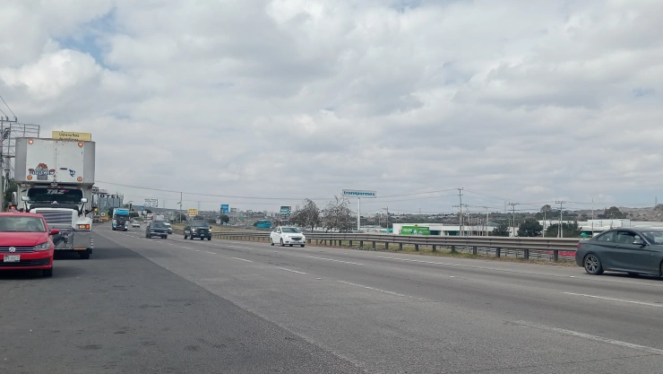 tráfico en querétro hoy 2 de noviembre.jpg