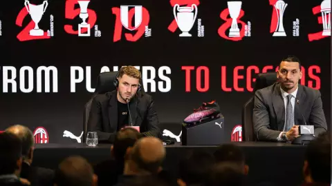 Santiago Giménez Milan Zlatan