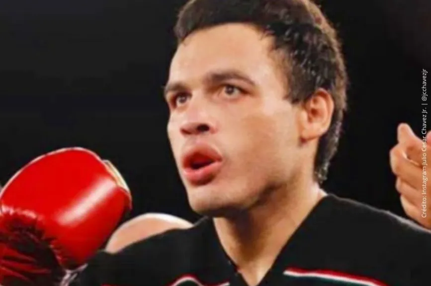 Julio Cesar Chavez Jr. en el ring..jpg