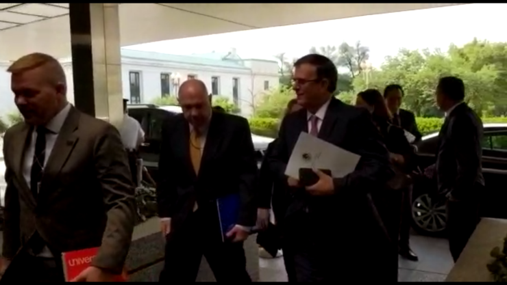 Marcelo Ebrard llega a Washington DC