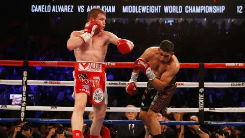 Canelo Alvarez v Amir Khan