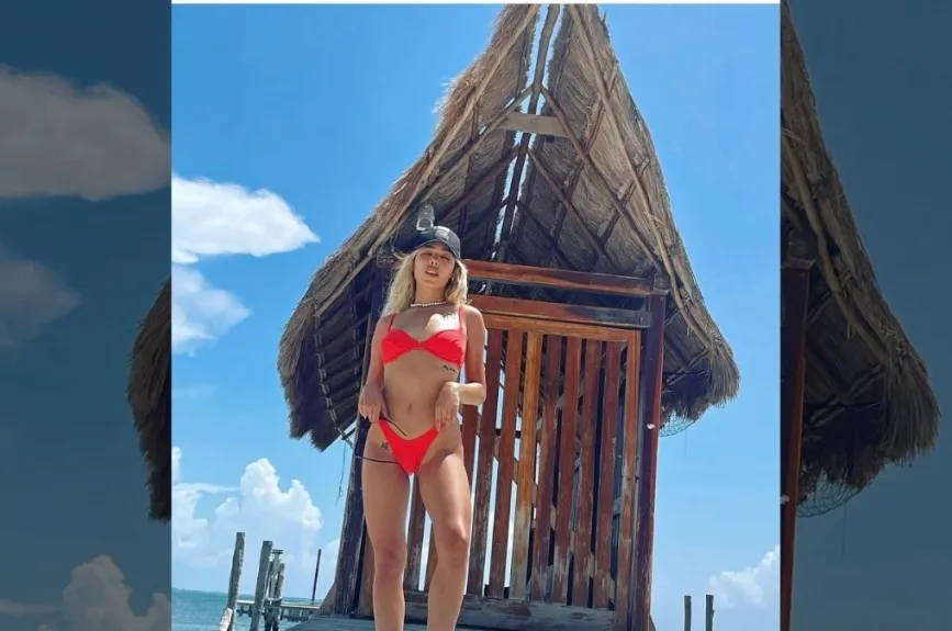 Danna Paola navidad.jpg
