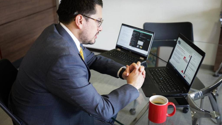 Carlos Martinez Velazquez director del Infonavit