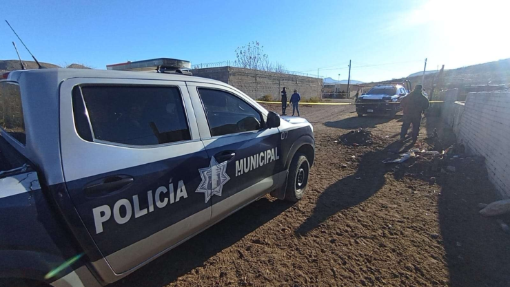 Ejecuta a balazos a joven dentro de una granja