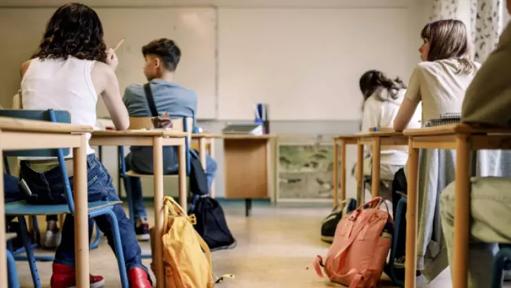 ¿Quiénes se deben a inscribir al ciclo escolar 2024-2025?