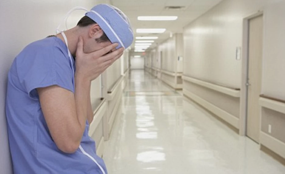 muertes, hospitales, errores, medicos, higiene