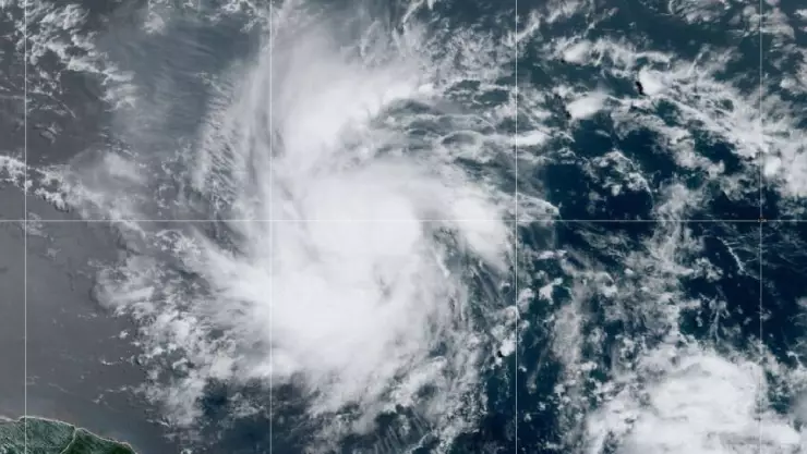 Estos son los primeros CATASTRÓFICOS daños que dejó el huracán Beryl en las islas de Barlovento