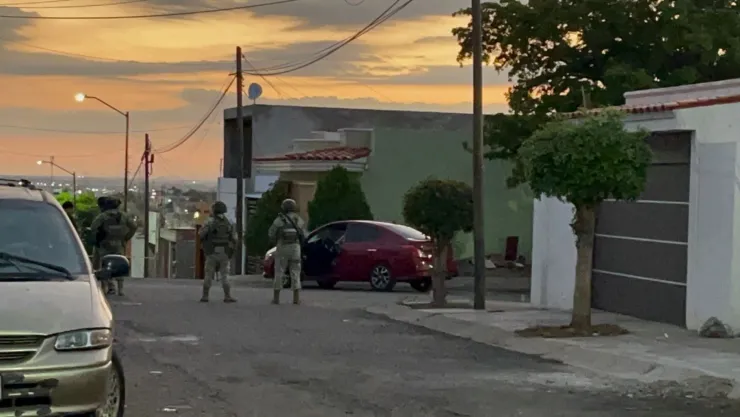 Asesinan a un hombre a bordo de su auto en Prados del Sur, Culiacán