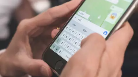Nuevas funciones de WhatsApp, podrás ocultar tu estado ‘En línea’