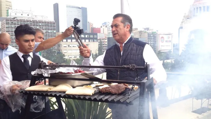 Bronco carne asada