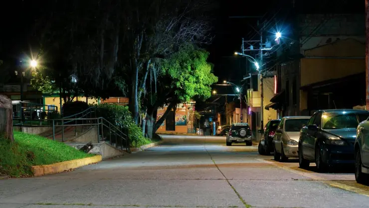 Roban vehículo a mujer frente a su hijo en Chimalhuacán
