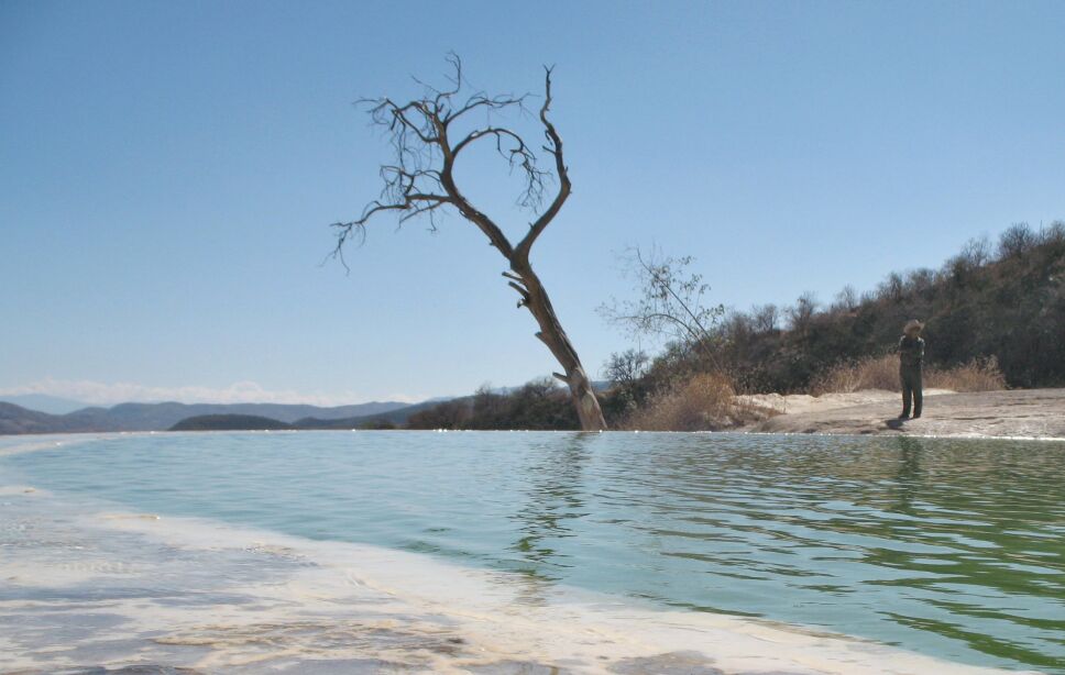 hierve-el-agua-oaxaca-cierre indefinido.jpg