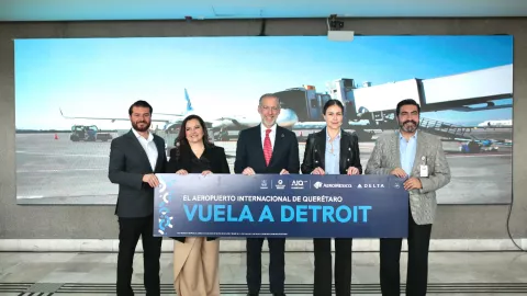 el aiq inaugura vuelo a ditroit.jpg