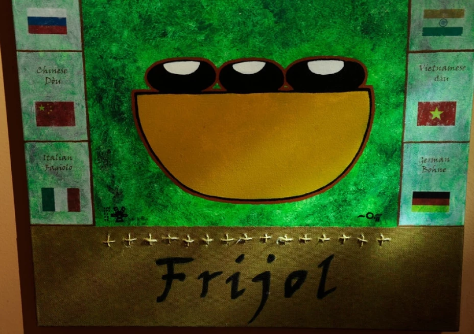 Los cuadros están acompañados de un glosario de alimentos mexicanos —calabaza, maíz y chile— en español, náhuatl y otros 10 idiomas.