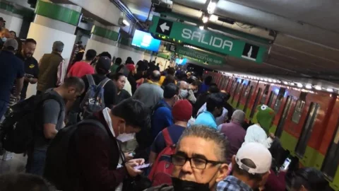 metro metrobús horarios navidad año nuevo