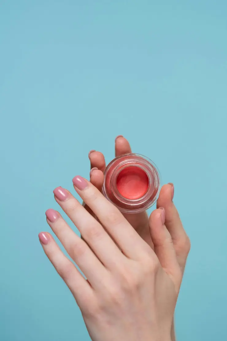 Estos son los blush que favorecen a las pieles morenas