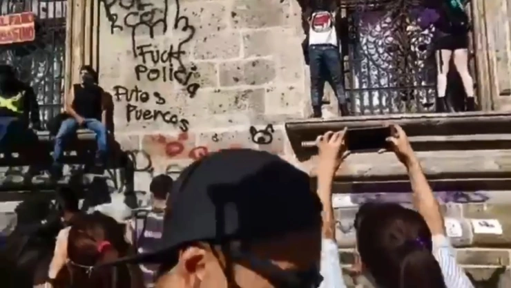 desmanes en gdl.jpg