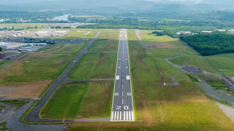 El trágico accidente de Nashville ocurrió cerca del aeropuerto John C. Tune
