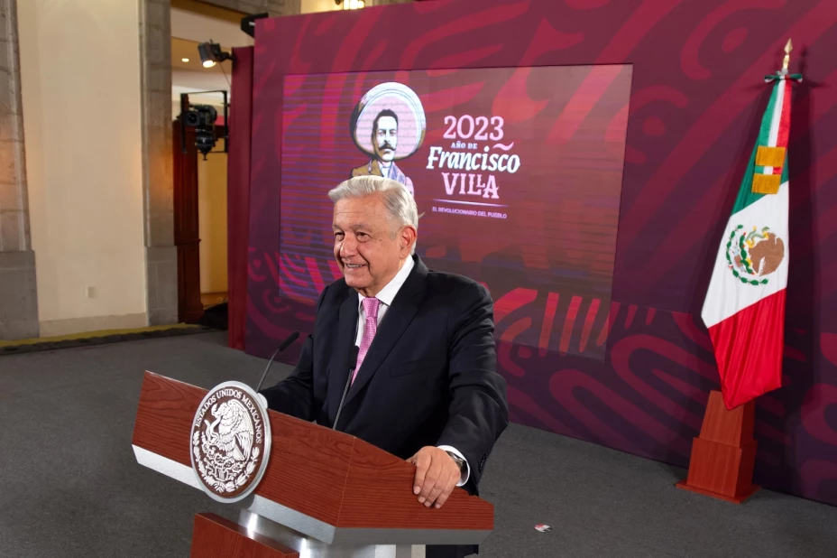 AMLO 20 de septiembre.jpg