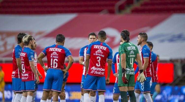 Las mejores imágenes del Chivas vs Tigres en la Copa GNP Por México