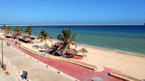 ¡Precaución! Reportan fuerte congestión vial en carretera a Progreso hoy, lunes 17 de marzo