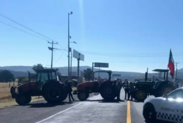 ¿Hay bloqueo en la carretera Los Reyes-Zacatepec hoy?: Rutas alternas por cierre total en Tlaxcala