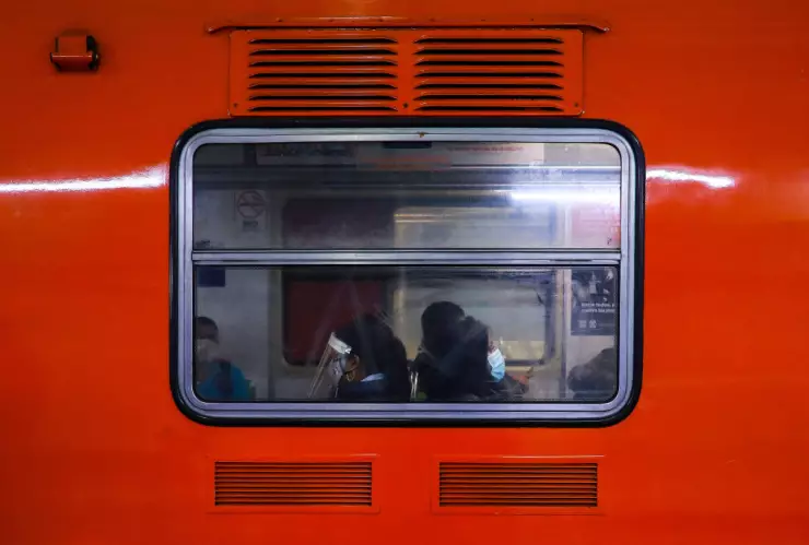 Metro CDMX: Hombre cae al metro en la Línea A; se reportan retrasos