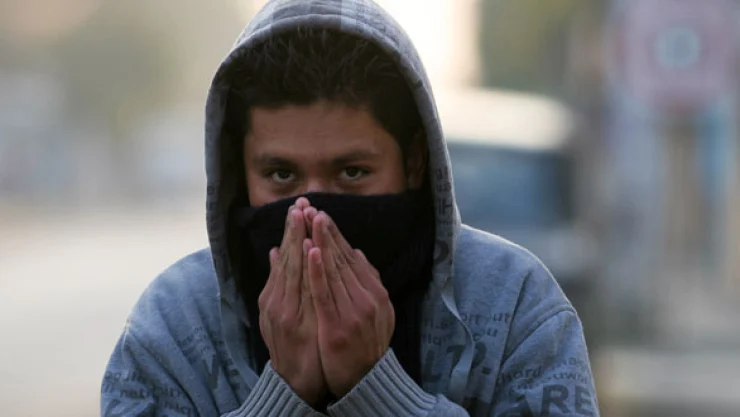 Activan doble alerta por bajas temperaturas en CDMX para el lunes