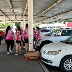 ¡Salieron a correr y les robaron! Saquean autos durante carrera contra el cáncer en Villahermosa.jpg