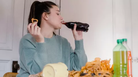 Estos son los alimentos que frenan el metabolismo. ¡Descubre el motivo!