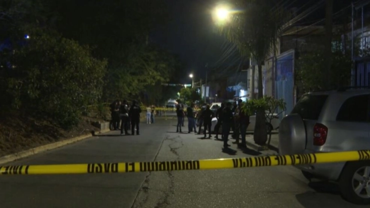 ¡'Lluvia de plomo’ termina con fiesta! Grupo armado irrumpe en festejo en Uruapan, Michoacán