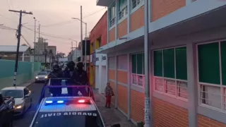 Maestro extorsionó con mensajes y llamadas a su alumna; terminó detenido en Michoacán