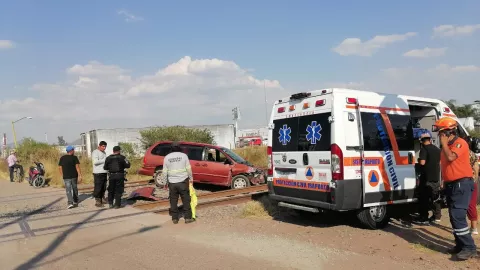 Accidente tren Irapuato.jpg