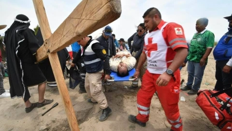Viernes Santo 2025: ¿Qué se sabe del actor del Vía Crucis viviente que se desmayó en Tlaxcala?