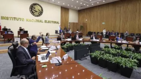 Ellos son los aspirantes finalistas al cargo de consejero del INE.