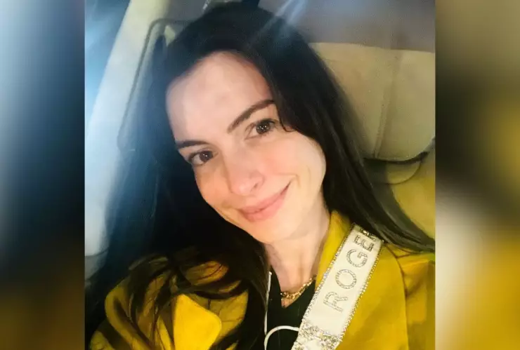 Anne Hathaway revela que una vez se besó con 10 actores