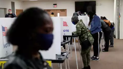 latinos ganadores elecciones.jpg