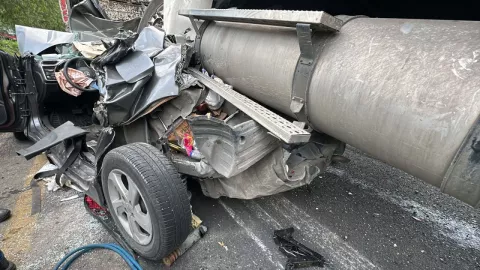 Accidente en carretera Guadalajara-Morelia deja un muerto y 9 lesionados