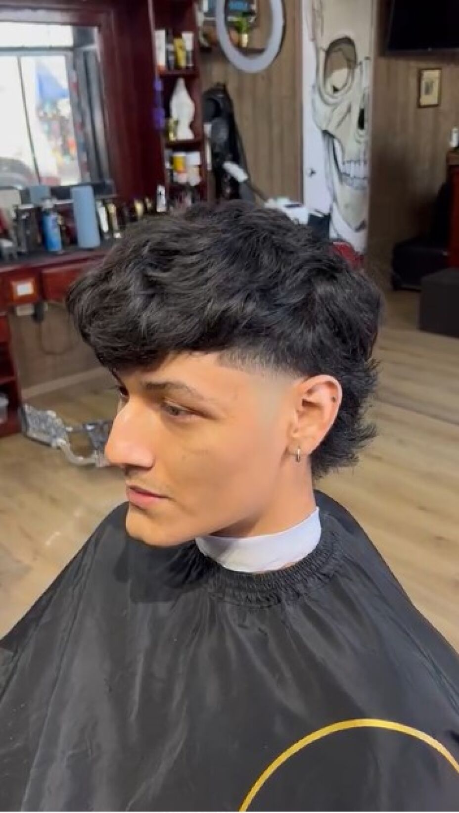 Asรญ puedes pedir el corte de Peso Pluma a tu peluquero