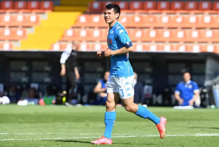 Chucky Lozano ante Spezia