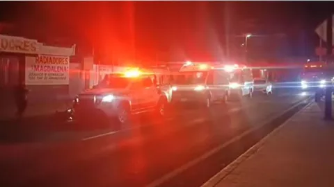 Conductor resultó gravemente herido tras accidente en la vía corta a Santa Ana en Tlaxcala hoy