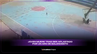 India: Joven es aplastado por un poste de basquetbol