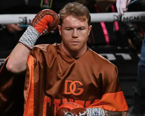 Canelo vs. Mbilli por Azteca 7