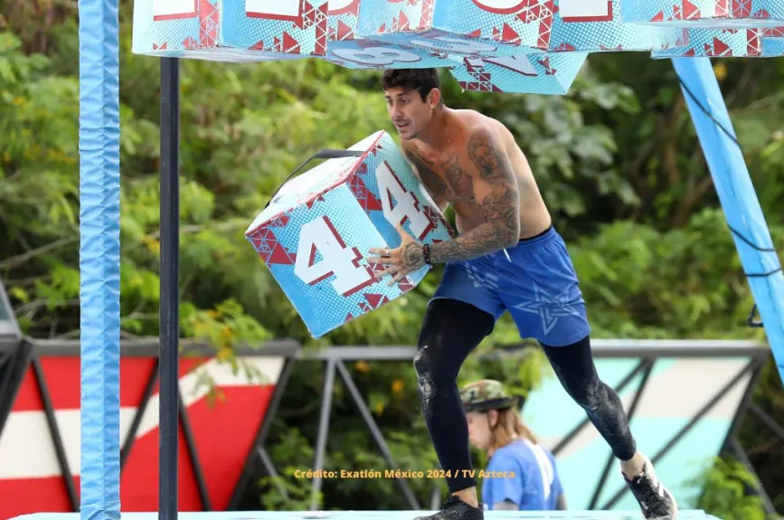 4 Javi tomó una ligera ventaja pero fue muy a la par con su rival.jpg