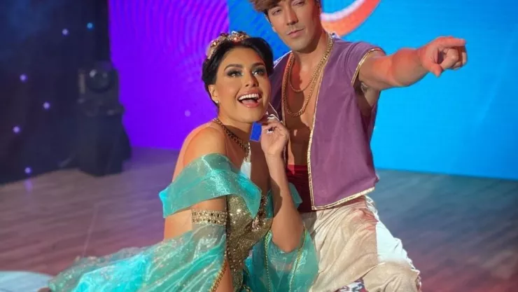 ¡Quiero Cantar!: Kristal Silva como princesa triunfa en los memes.