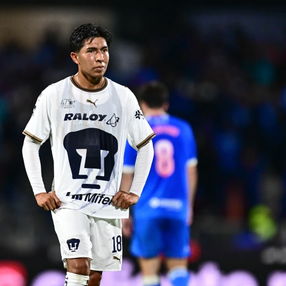 Víctor Arteaga suma minutos de menor para Pumas