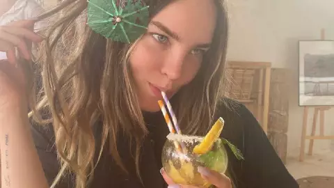 ¡Porque Luchona! Belinda lanza indirecta a Nodal y presume de lujos