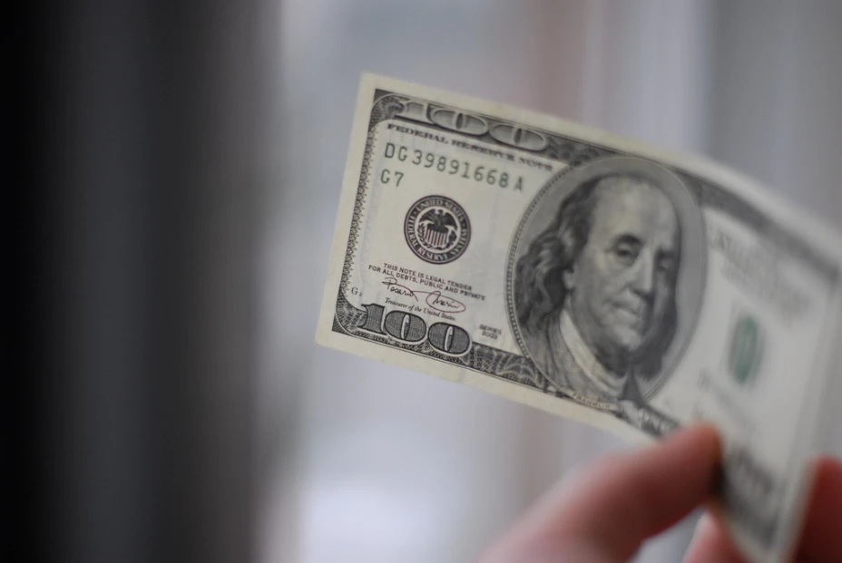Dolar